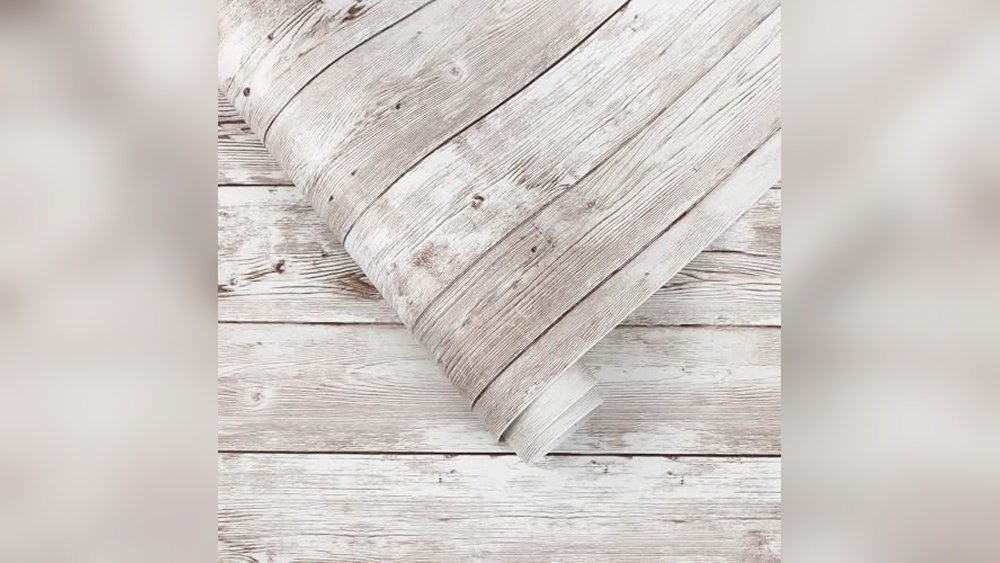 What Wood is Best for Kitchen Cabinets: Top Choices and Tips